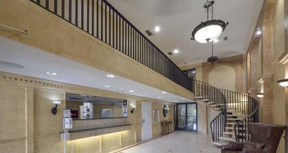 Countryside Inn & Suites Orlando