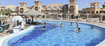 Pensee Royal Garden Beach Resort