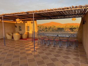 Deluxe Twin Room | Terrace/patio - Riad Les Jardins De Merzouga (Taouz)
