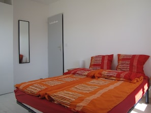 4 Schlafzimmer, Bügeleisen/Bügelbrett, kostenloses WLAN, Bettwäsche