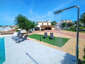 Terrace/patio - Beautiful private villa with A/C, WIFI, private pool, TV, terrace, pets allowed and panoramic view (Benissa)