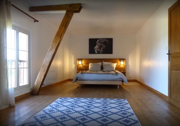 2 bedrooms, iron/ironing board, travel crib, free WiFi - Gîte du Monbaillon (Saint-Pourçain-sur-Besbre)