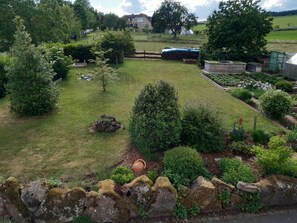 Property grounds - Apartment at the old forester's lodge (Burbach/Neustraßburg)