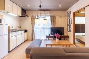2 bedrooms, desk, iron/ironing board, free WiFi - Tenka Chaya 3 minutes on foot 2LDK 46  Desig - 201 / Osaka Ōsaka (Osaka)
