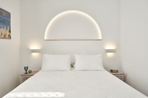 In-room safe, iron/ironing board, free WiFi, bed sheets