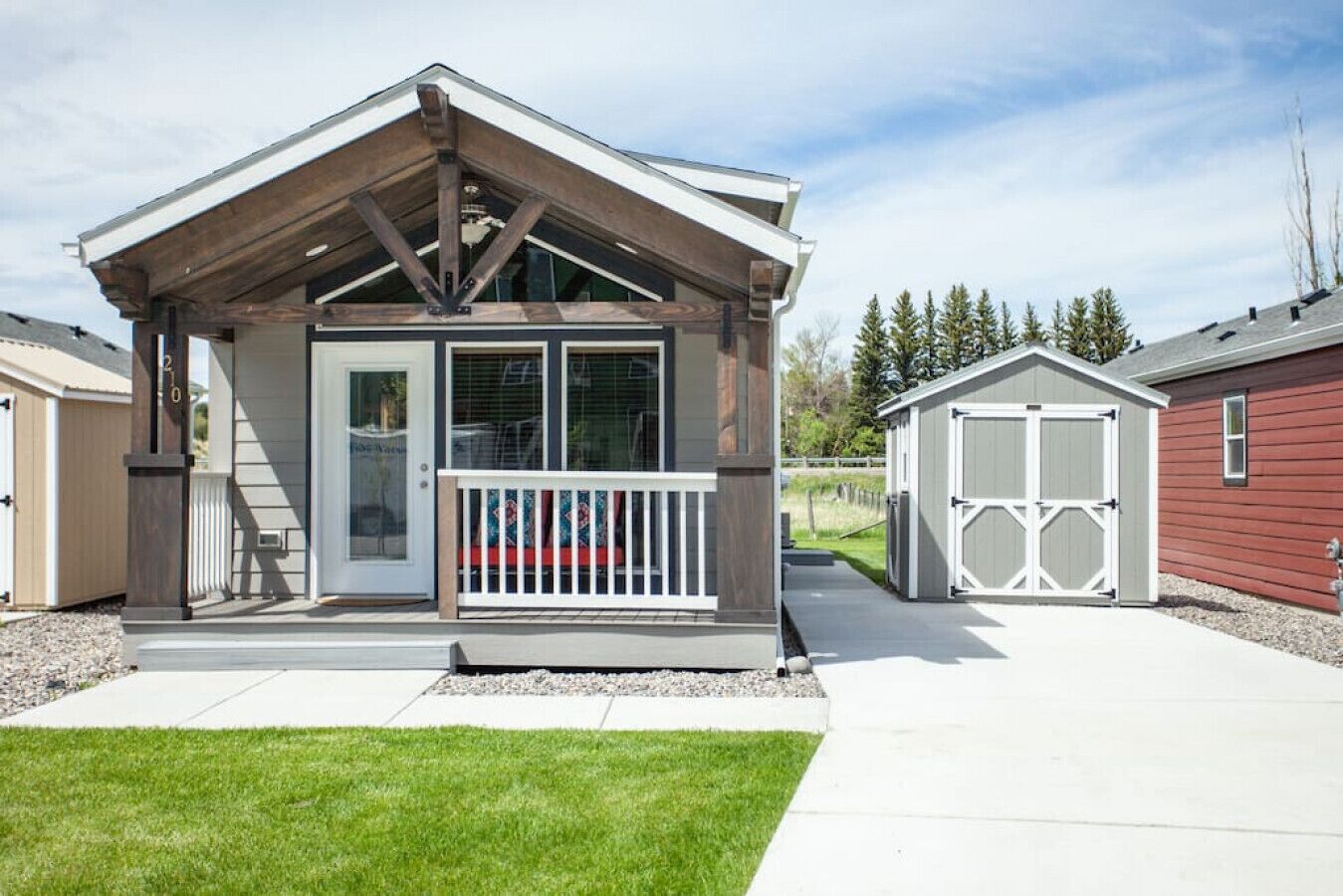 Brookie Cottage · Fully stocked and prime location for Yellowstone in Bozeman, United States