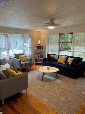 Smart TV, fireplace, toys, books