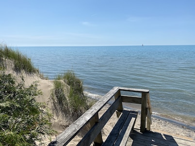 Mid-Century Charm and Steps to Private Beach!