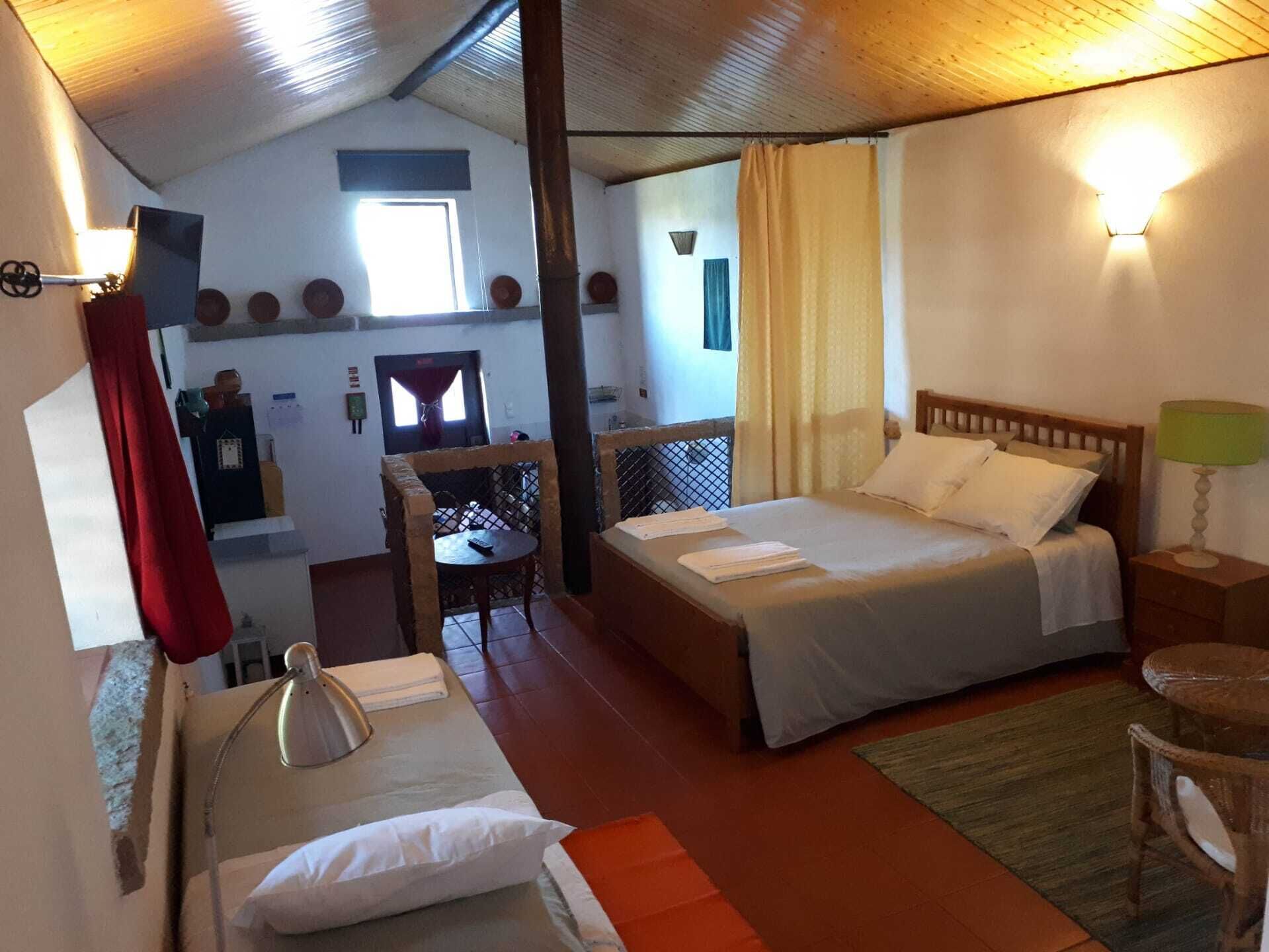 4 bedrooms, WiFi, bed sheets