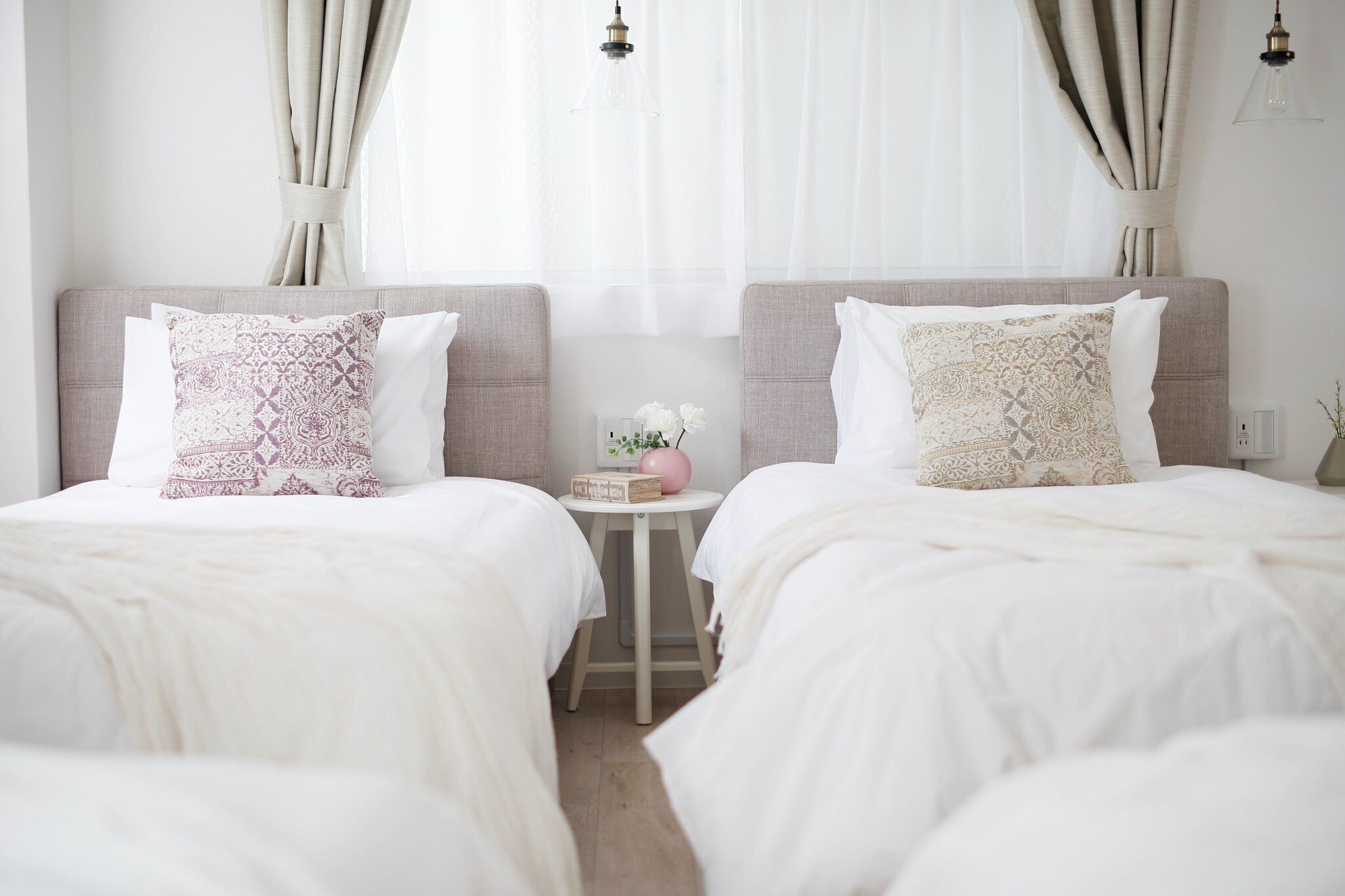 1 室のベッドルーム、デスク、アイロン / アイロン台、WiFi (無料)