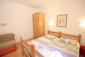 1 quarto