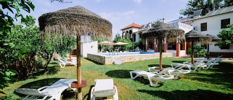 Piscine extérieure