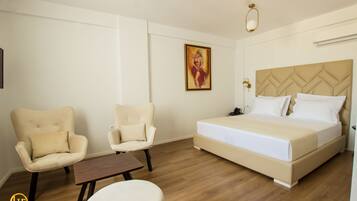 In-room safe, desk, free WiFi, bed sheets