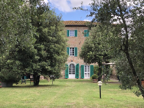 Extérieur