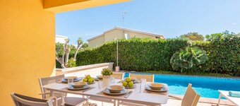 -20% - Villa Laura - A 350 mts de la playa