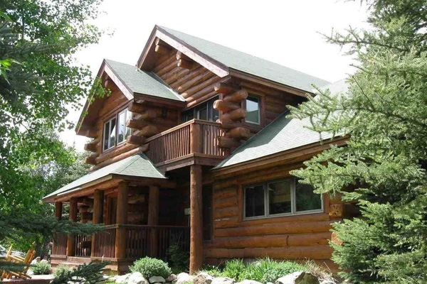 Authentic log house