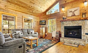 Smart TV, fireplace, table tennis, books