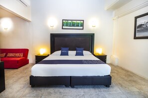 Chambre Double Deluxe | Bureau, Wi-Fi gratuit, draps fournis