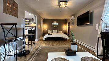 1 chambre, bureau, fer et planche à repasser, Wi-Fi gratuit