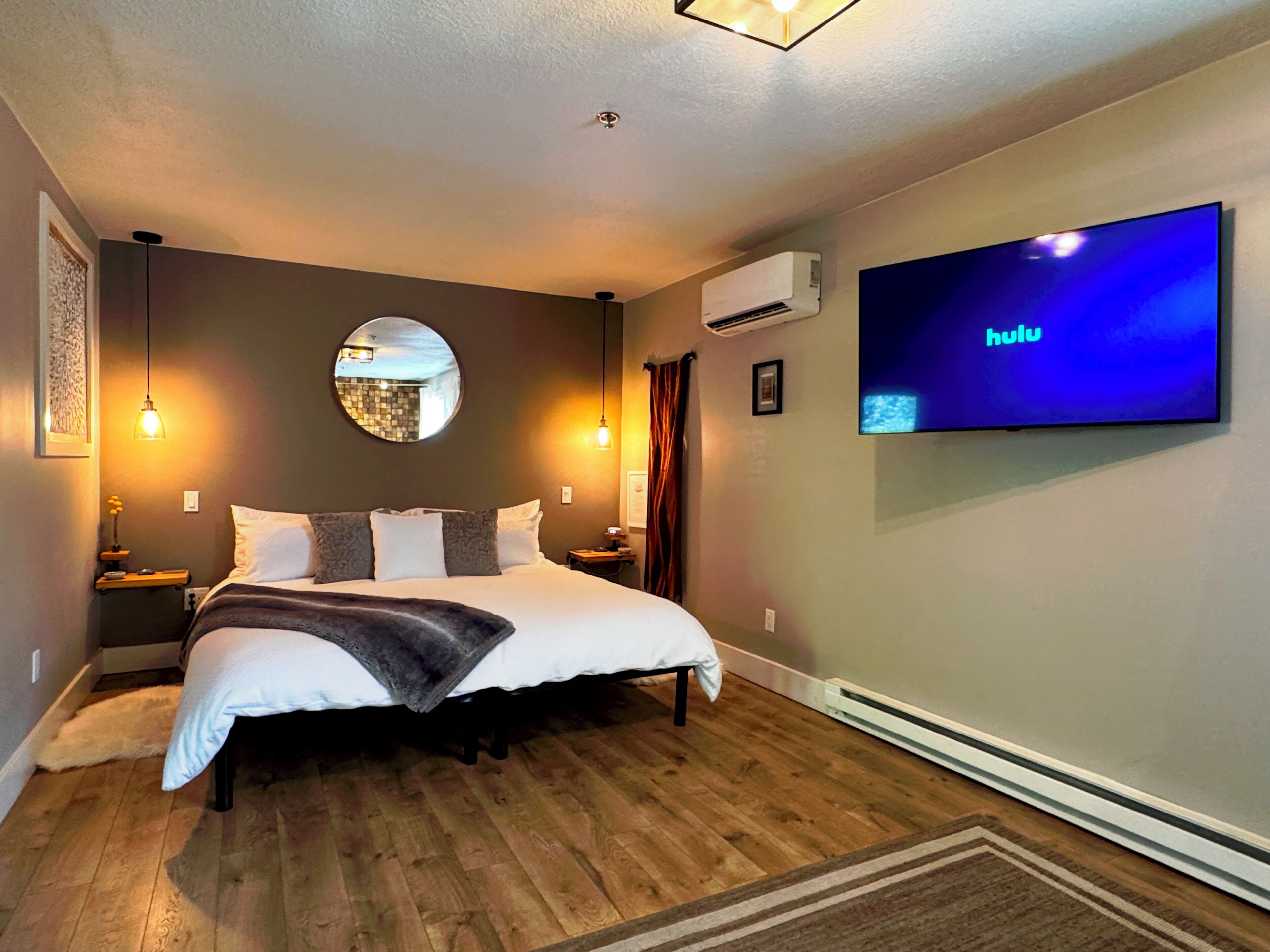 1 chambre, bureau, fer et planche à repasser, Wi-Fi gratuit