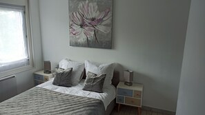 1 bedroom, iron/ironing board, free WiFi, bed sheets