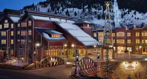 Marriott Summit Watch - Main Street ski in out - 2 Bdr - Jan 31 to Feb 7, 2025