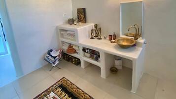 Hårtørrer, håndklæder