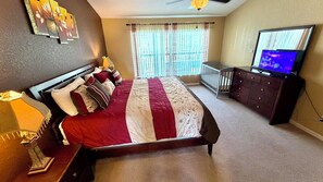 129bfd(16) - Stunning, large Highlands Reserve with game room and pool! (Davenport)