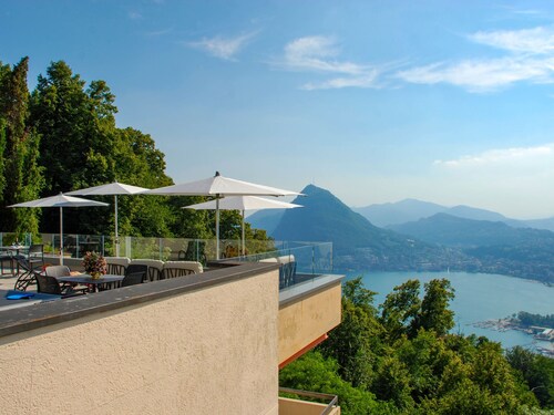 Residenza Monte Bré - Apt.002 Haus1 by Interhome