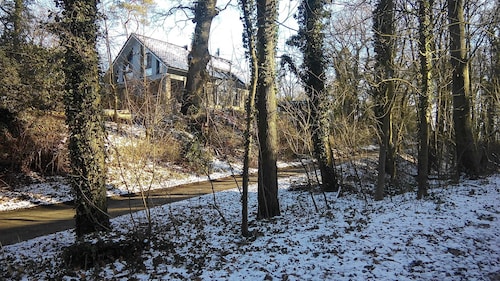 Apartment am Hang, Deutschland