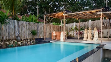 Outdoor pool, open 7:00 AM to 8:00 PM, pool umbrellas, sun loungers