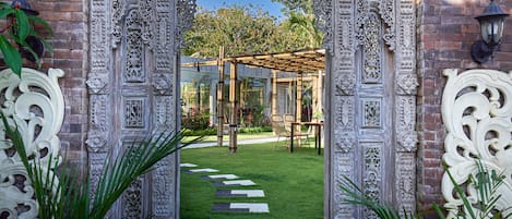 EntrĂ©e de lâhĂ©bergement