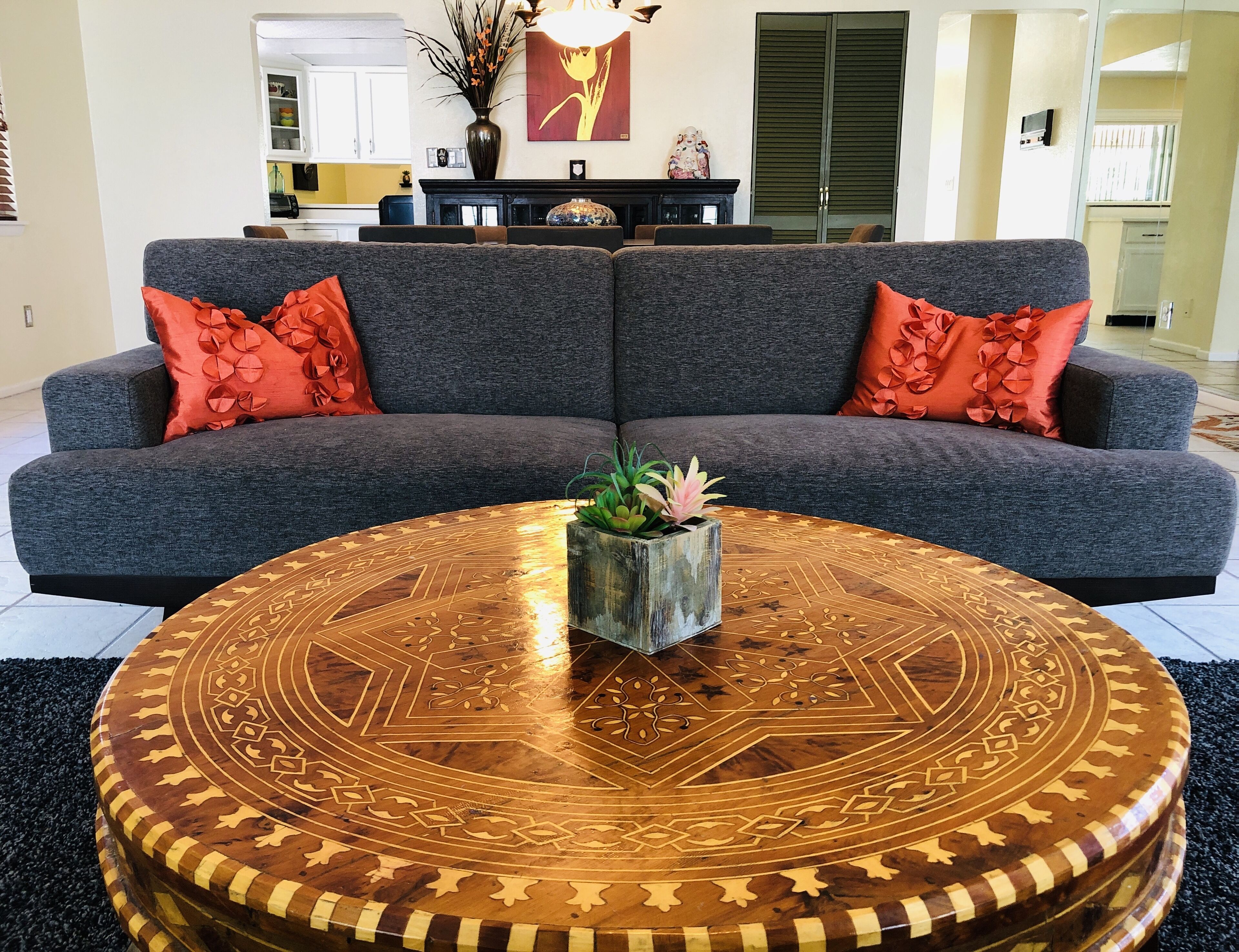 Downtown Strip Oasis - 30 day min. stays