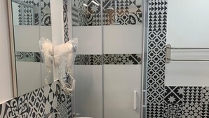 Bathroom - Short Let I Mori (Augusta)