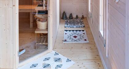 Charming waterside chalet La Zaubette