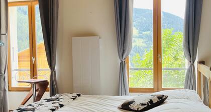 A spacious mountain house PARADISKI LES ARCS