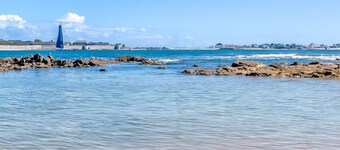 Renovated studio with sea view balcony, WIFI, near beach and shops - 2 pers