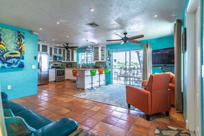 Imagen sin descripción, 2 de 43, botón