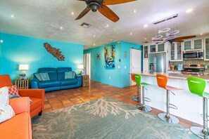 Imagen sin descripción, 3 de 43, botón