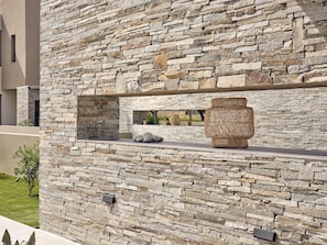 Enceinte de lâhĂ©bergement