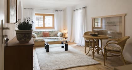 Vacation feeling in cozy FEWO Sophie with large south-facing terrace