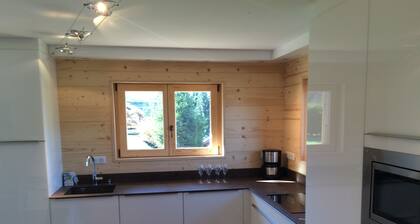 Appartement 3 pieces luxueux dans un chalet avec accÚs indépendant