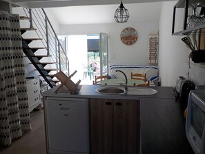 Interior - House in St Martin de Bréhal - not available this year (Bréhal)