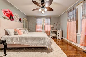3 chambres, bureau, Wi-Fi gratuit, draps fournis