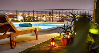Awesome home in Kastel Sucurac