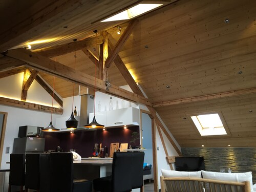 Super T4 face au massif du Mont-Blanc