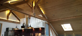 Super T4 mit Blick auf das Mont-Blanc-Massiv