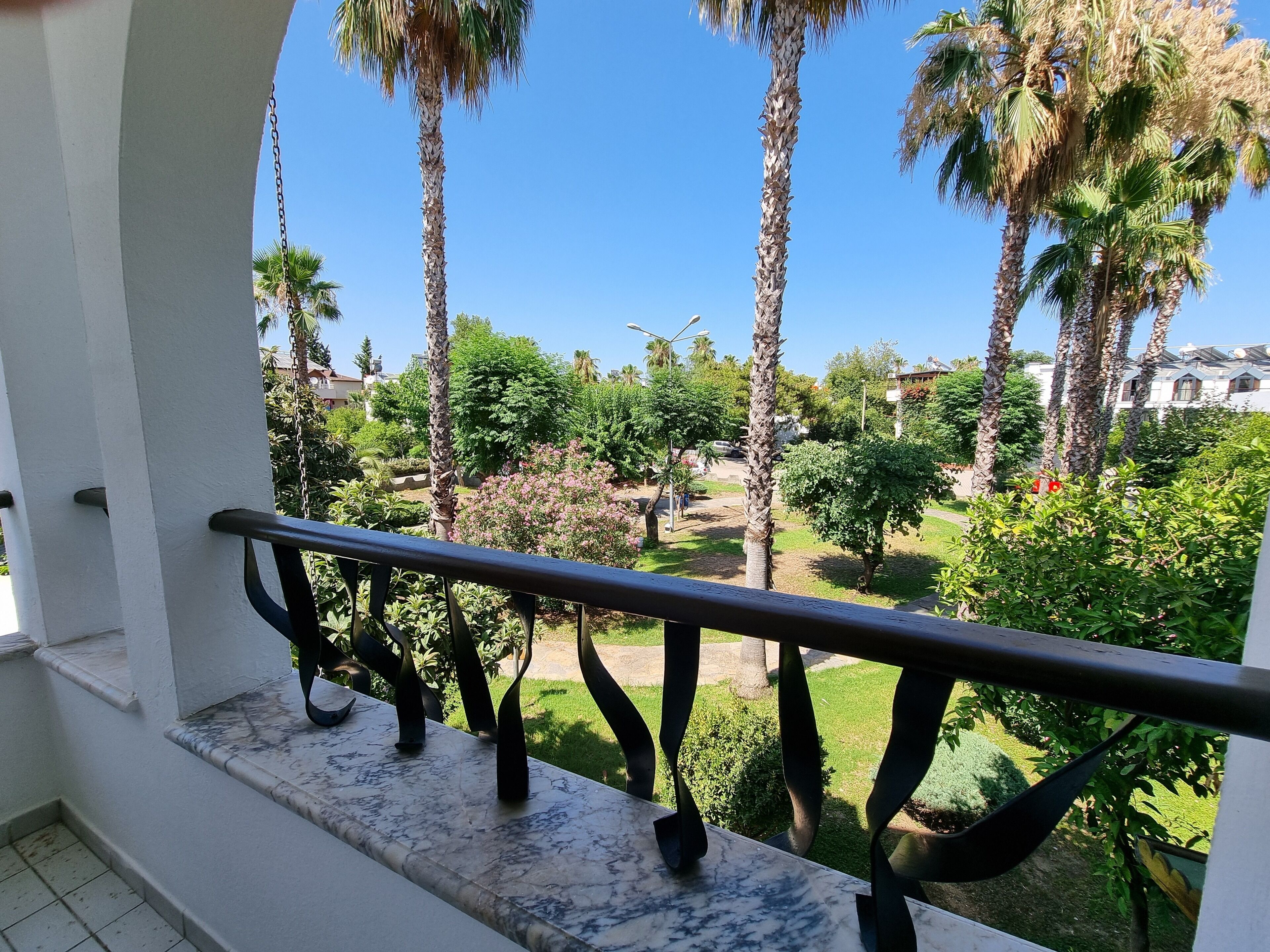 standard twin room | balcony