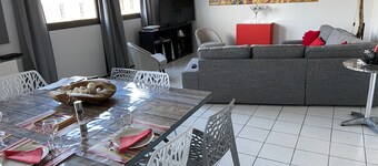 Condominium housing.  Park near city center 