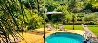 "The Cottage" by IRMINIO GARDEN immersed in the typical countryside of Ragusa Ibla. 